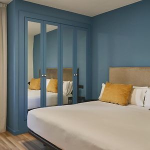 Kamer met een Queen Size Bed